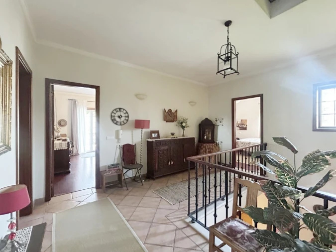 Moradia T4 para Venda em Oiã Foto 32