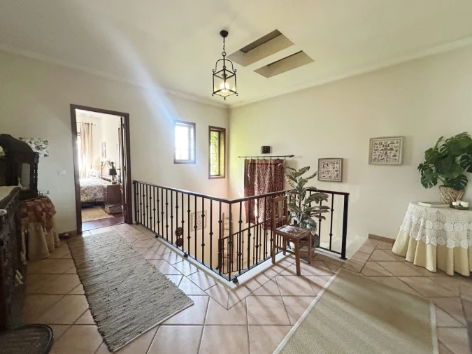 Moradia T4 para Venda em Oiã Foto 33