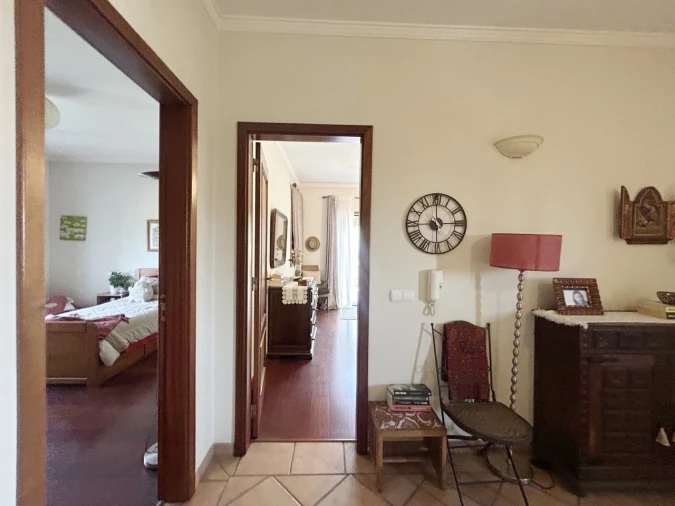 Moradia T4 para Venda em Oiã Foto 34