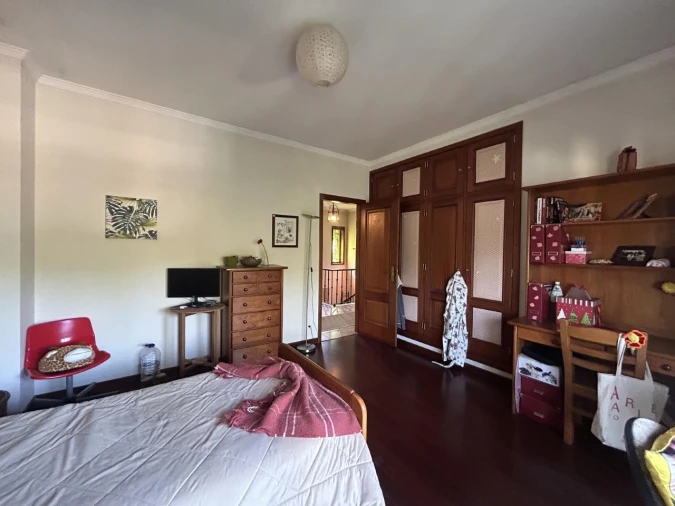 Moradia T4 para Venda em Oiã Foto 38