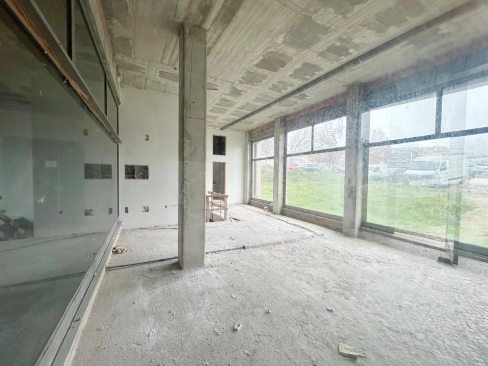 Loja para Arrendamento em Glória e Vera Cruz Foto 2