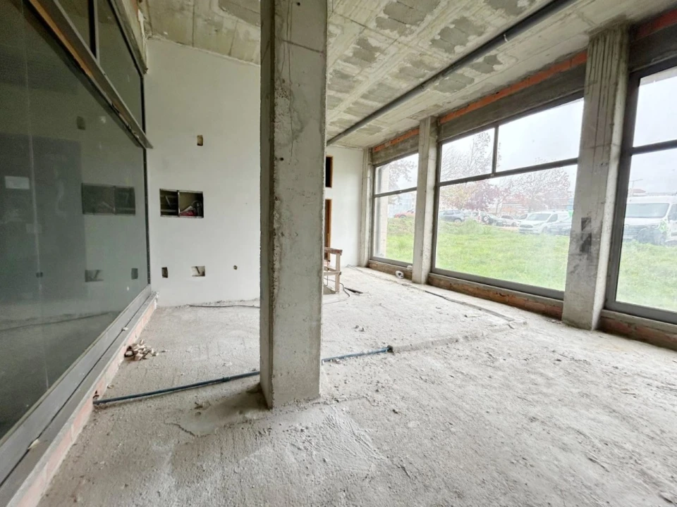 Loja para Arrendamento em Glória e Vera Cruz Foto 3