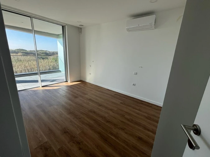 Apartamento T3 para Venda em Gafanha da Encarnação Foto 12