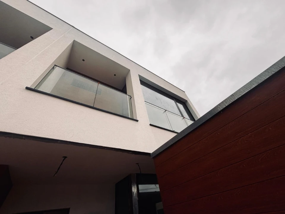 Moradia T4 para Venda em Aradas Foto 5