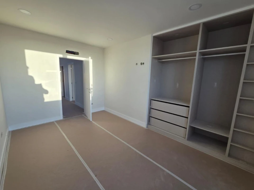 Moradia T4 para Venda em Aradas Foto 15