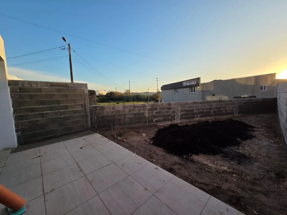 Moradia T4 para Venda em Aradas Foto 22