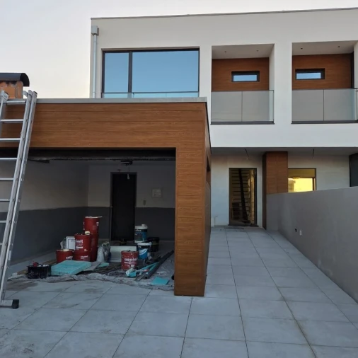 Moradia T4 para Venda em Aradas Foto 2