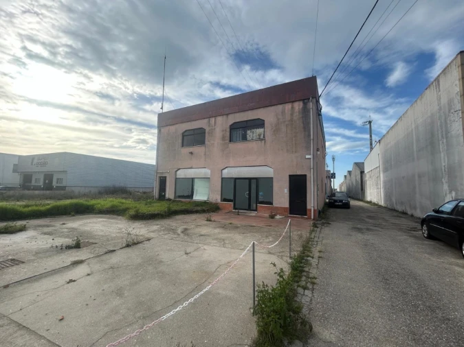 Loja para Arrendamento em Cacia Foto 13