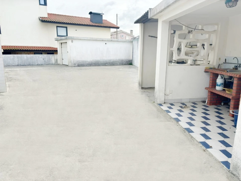 Moradia T7 para Venda em Gafanha da Encarnação Foto 25