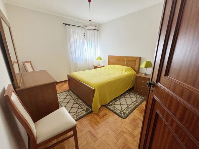 Moradia T7 para Venda em Gafanha da Encarnação Foto 12