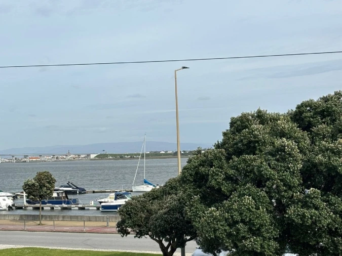 Moradia T7 para Venda em Gafanha da Encarnação Foto 30