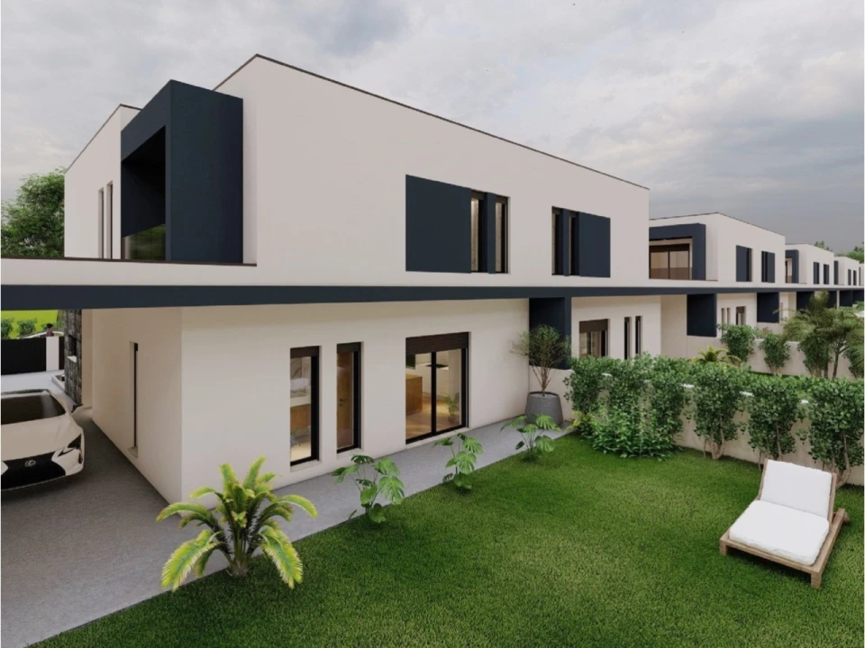 Moradia T4 para Venda em Oiã Foto 5