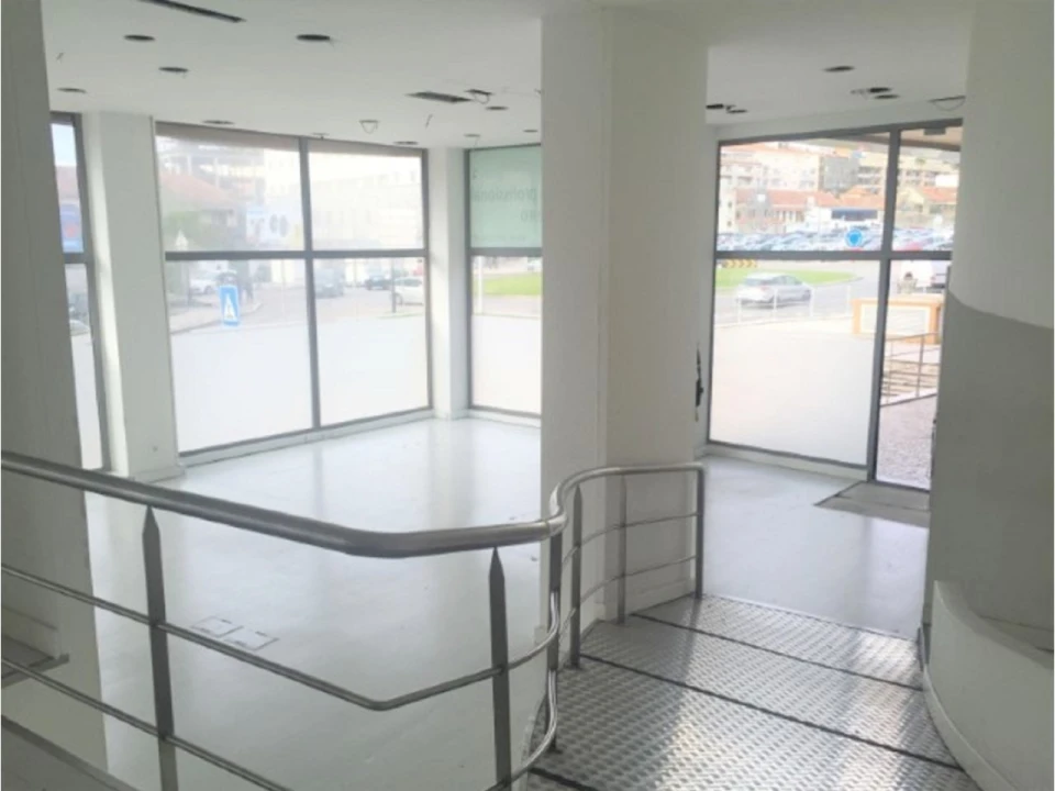 Loja para Arrendamento em Glória e Vera Cruz Foto 5