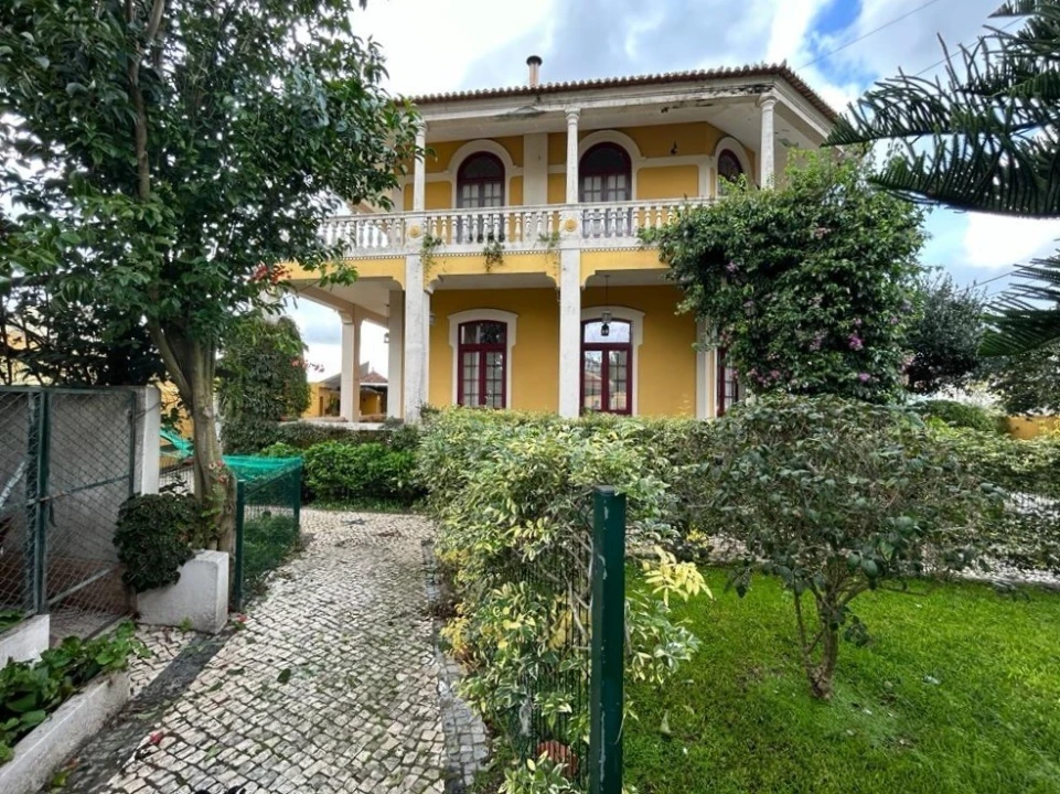 Moradia T7 para Venda em Esgueira Foto 7