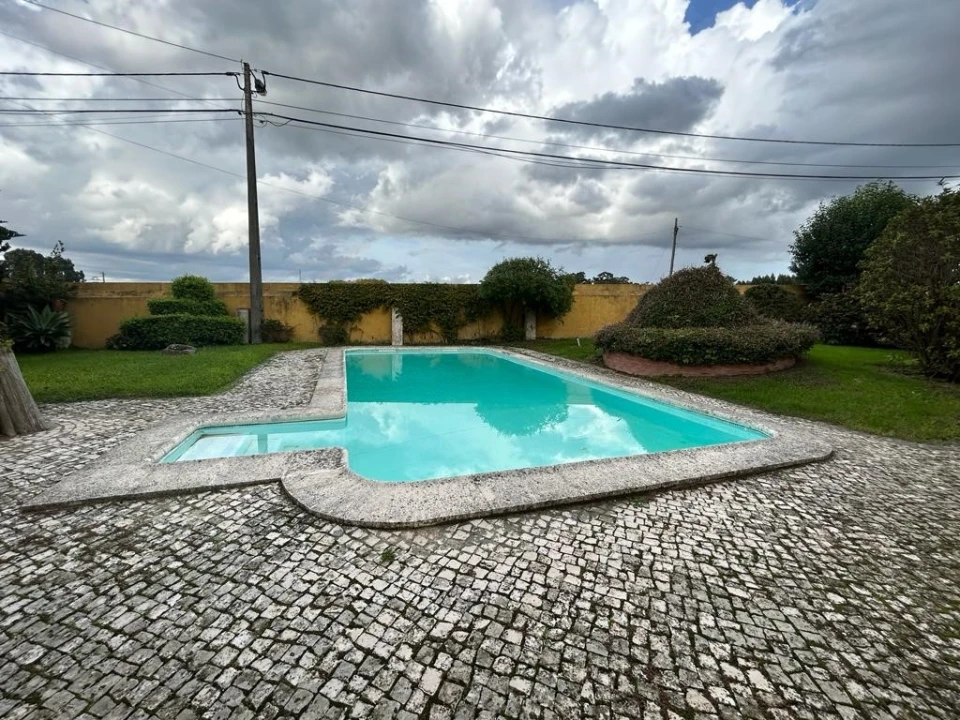 Moradia T7 para Venda em Esgueira Foto 9