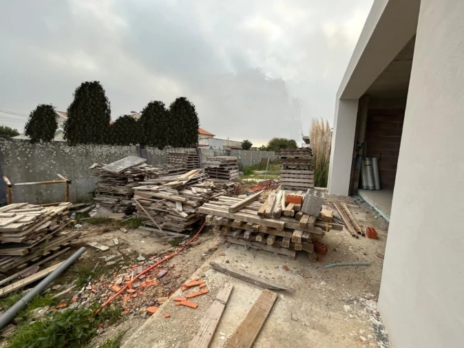 Moradia T3 para Venda em Gafanha da Encarnação Foto 27