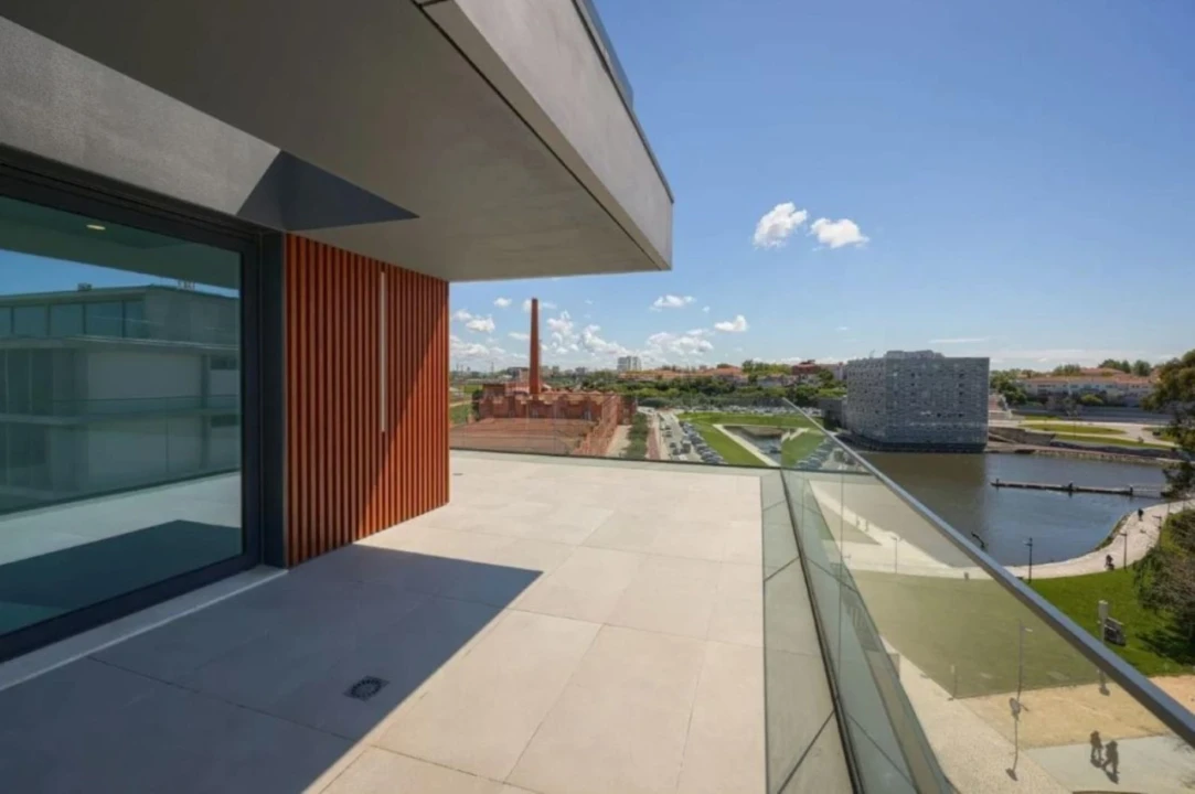 Apartamento T4 para Venda em Glória e Vera Cruz Foto 1