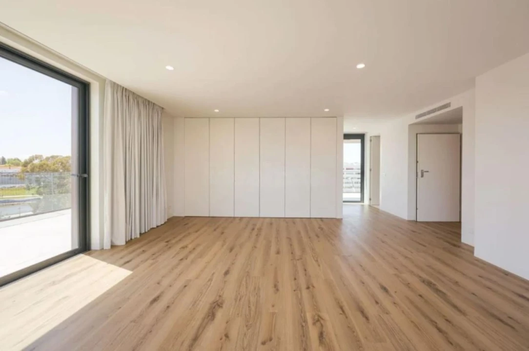Apartamento T4 para Venda em Glória e Vera Cruz Foto 7