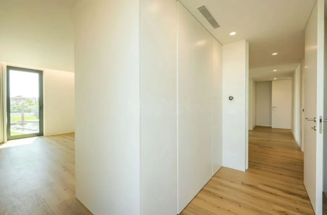 Apartamento T4 para Venda em Glória e Vera Cruz Foto 13