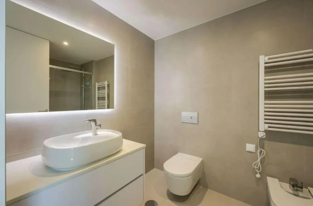 Apartamento T4 para Venda em Glória e Vera Cruz Foto 16