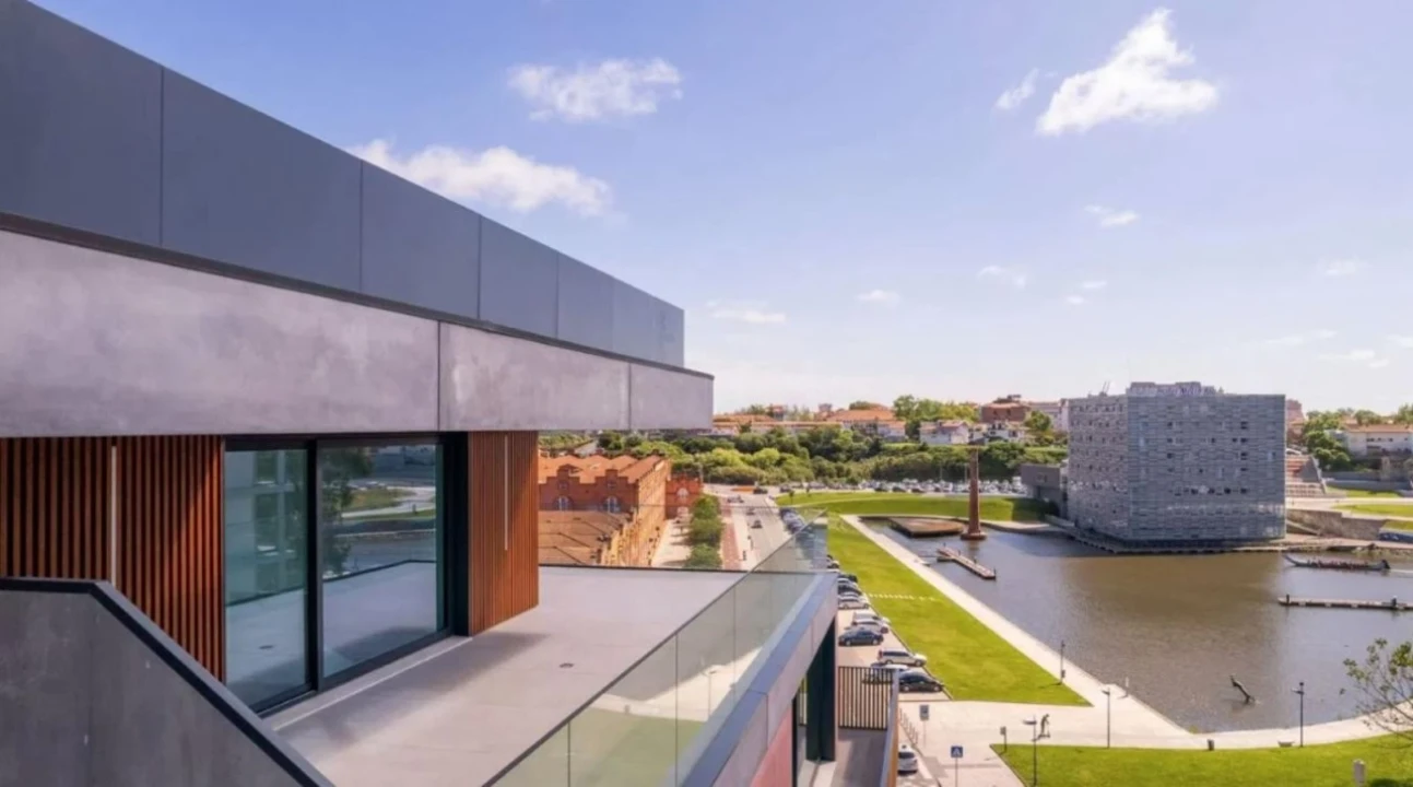 Apartamento T4 para Venda em Glória e Vera Cruz Foto 21