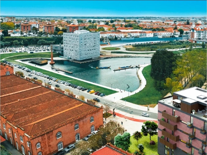 Apartamento T4 para Venda em Glória e Vera Cruz Foto 27