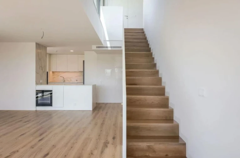 Apartamento T4 para Venda em Glória e Vera Cruz Foto 10