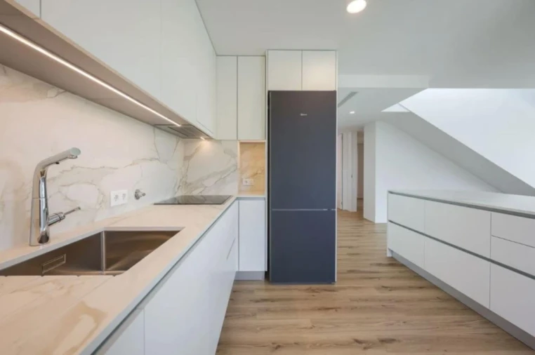 Apartamento T4 para Venda em Glória e Vera Cruz Foto 5