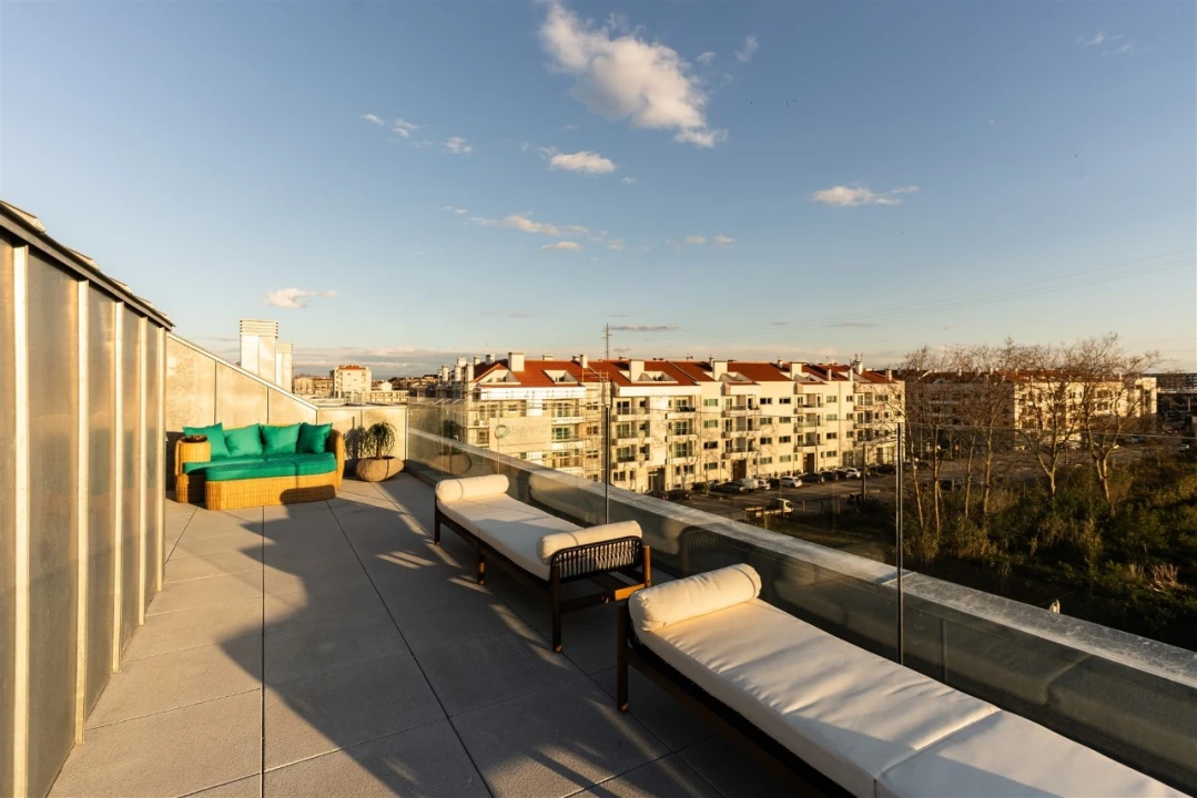 Apartamento T4 para Venda em Glória e Vera Cruz Foto 47