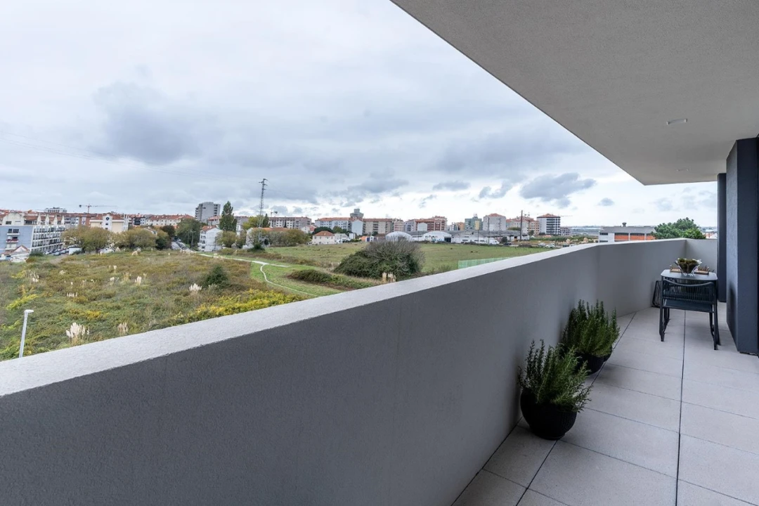 Apartamento T4 para Venda em Glória e Vera Cruz Foto 10