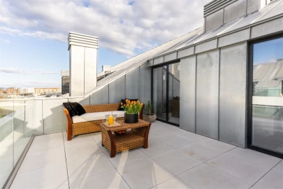 Apartamento T4 para Venda em Glória e Vera Cruz