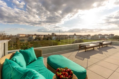 Apartamento T4 para Venda em Glória e Vera Cruz