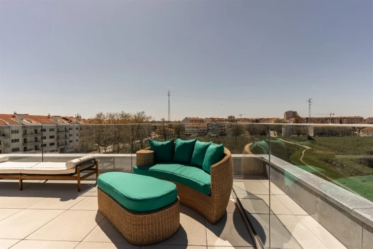 Apartamento T4 para Venda em Glória e Vera Cruz Foto 27