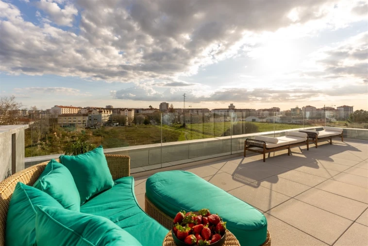 Apartamento T4 para Venda em Glória e Vera Cruz Foto 44