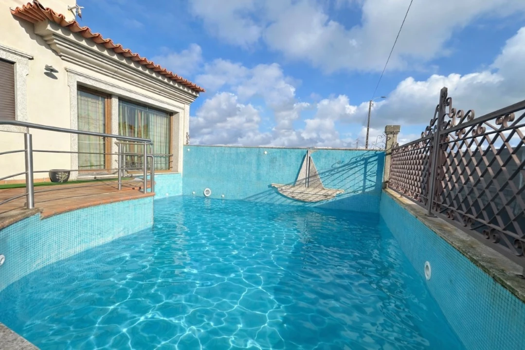 Moradia T6 para Venda em Gafanha da Boa Hora Foto 1