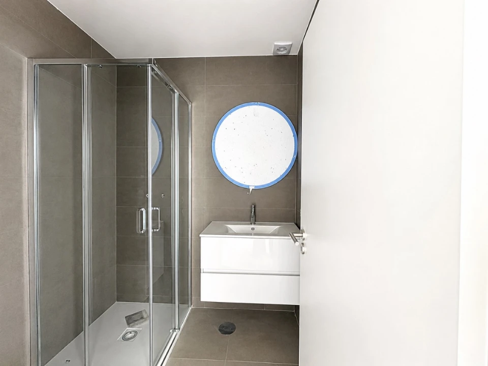 Apartamento T3 para Venda em Glória e Vera Cruz Foto 10