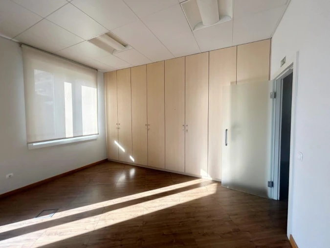 Escritório para Arrendamento em Glória e Vera Cruz Foto 2