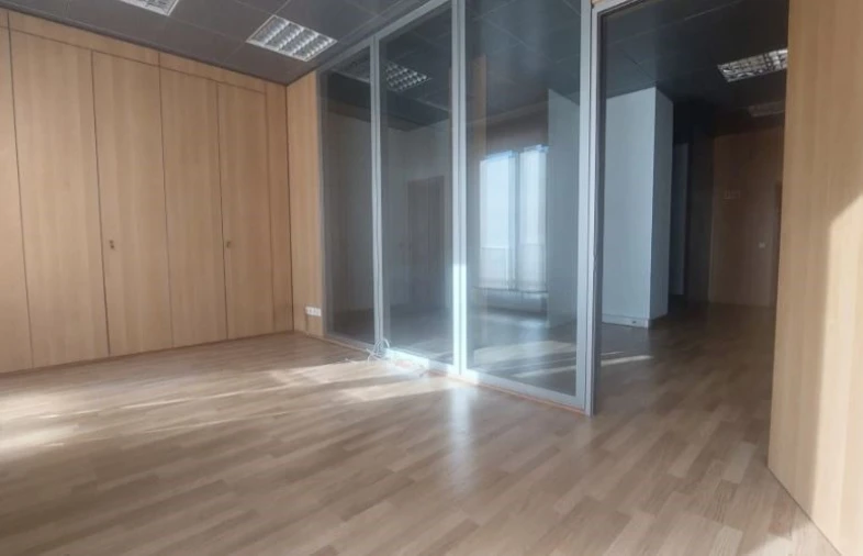 Escritório para Arrendamento em Glória e Vera Cruz Foto 3