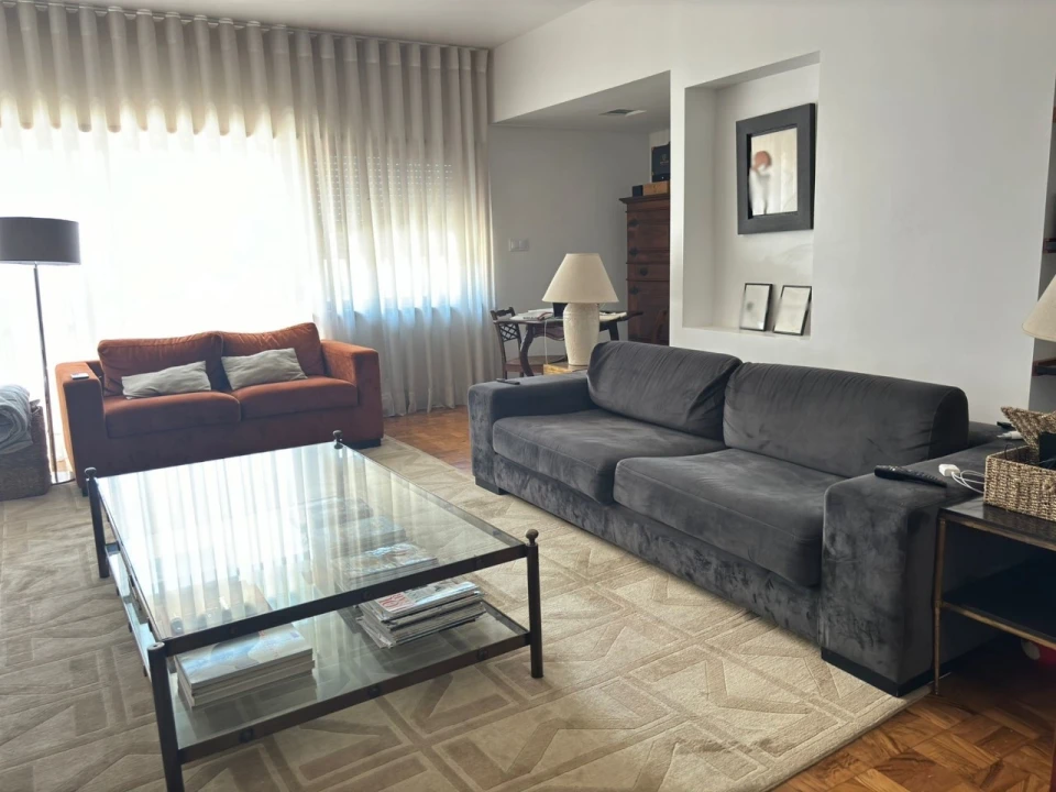 Apartamento T6 para Venda em Glória e Vera Cruz Foto 12