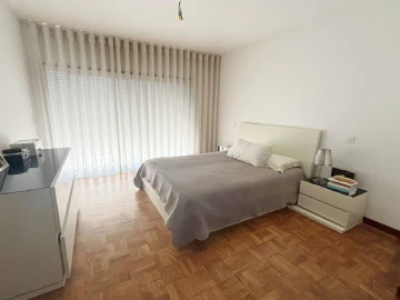 Apartamento T6 para Venda em Glória e Vera Cruz