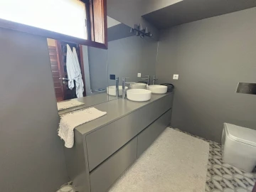 Apartamento T6 para Venda em Glória e Vera Cruz