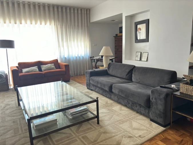 Apartamento T6 para Venda em Glória e Vera Cruz Foto 12