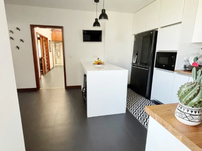 Apartamento T6 para Venda em Glória e Vera Cruz Foto 9