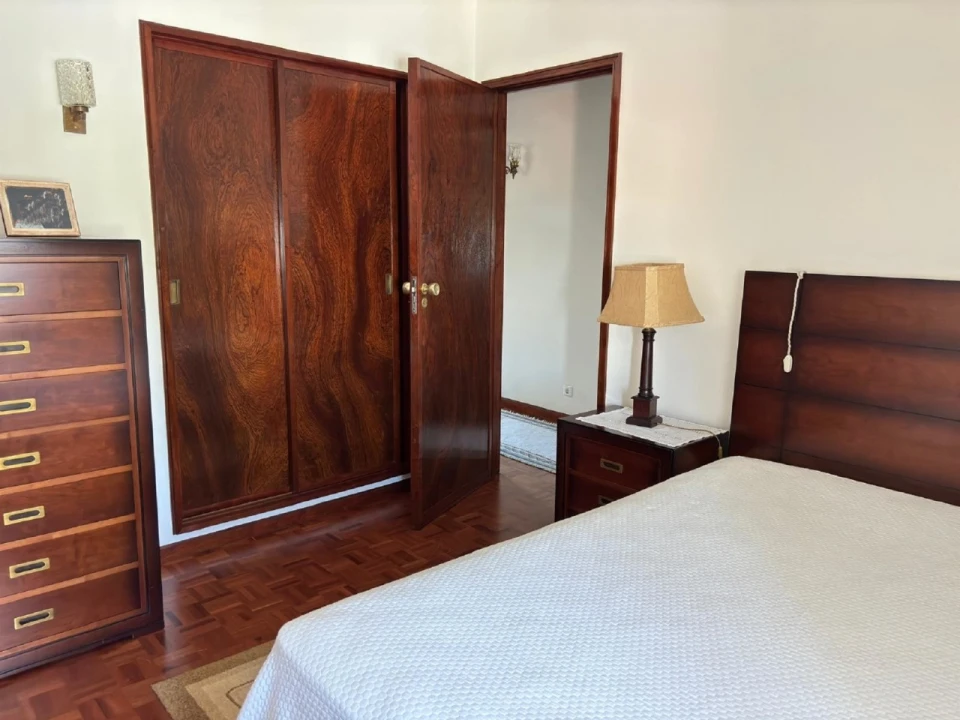 Moradia T5 para Venda em Oliveirinha Foto 17