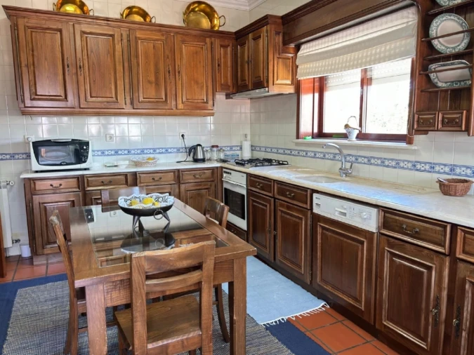 Moradia T6 para Venda em Oliveirinha Foto 6