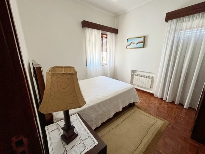 Moradia T6 para Venda em Oliveirinha Foto 16