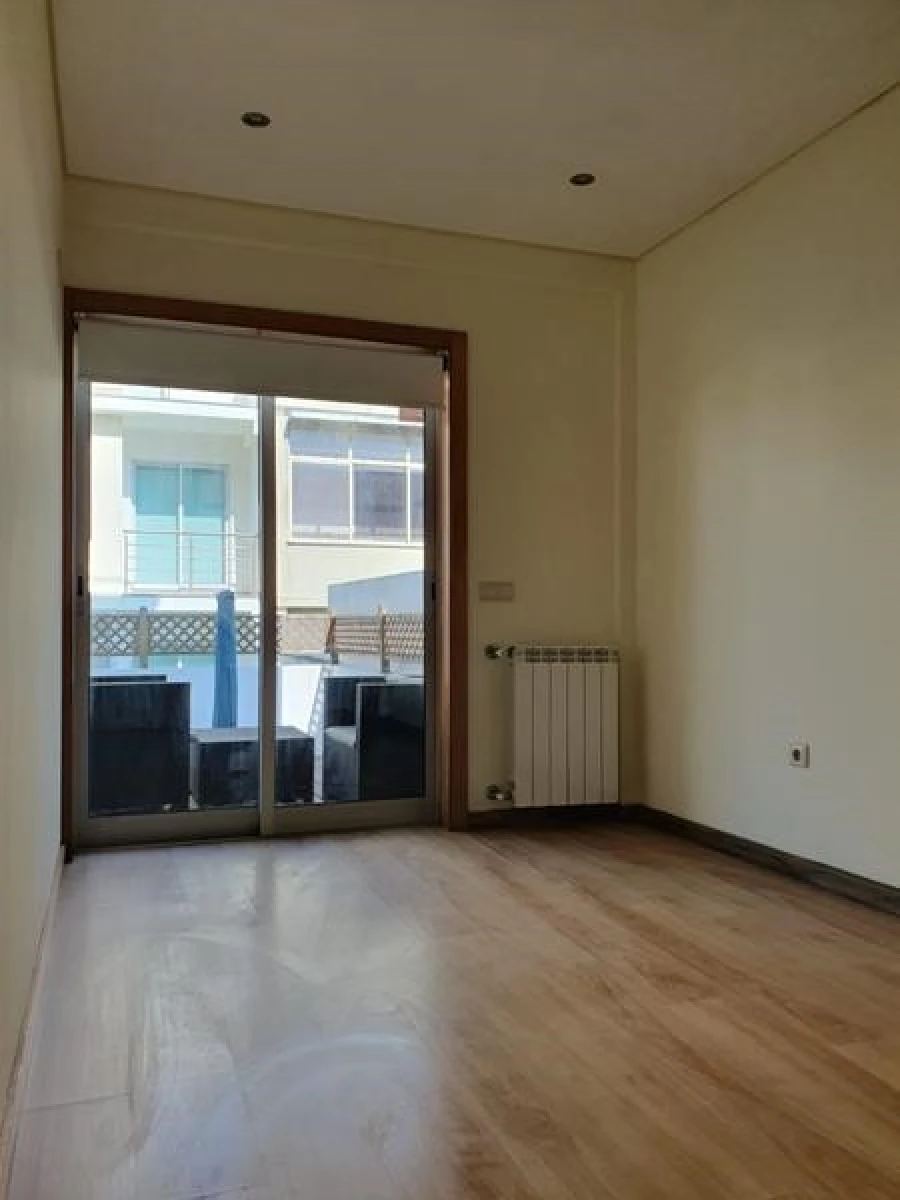 Apartamento T2 para Venda em Gafanha da Encarnação Foto 11