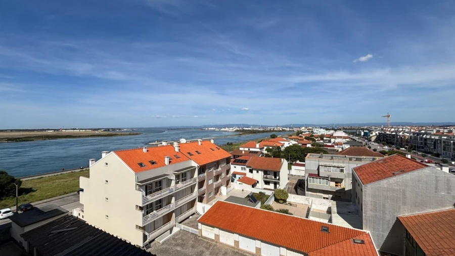 Apartamento T3 para Venda em Gafanha da Nazaré Foto 17