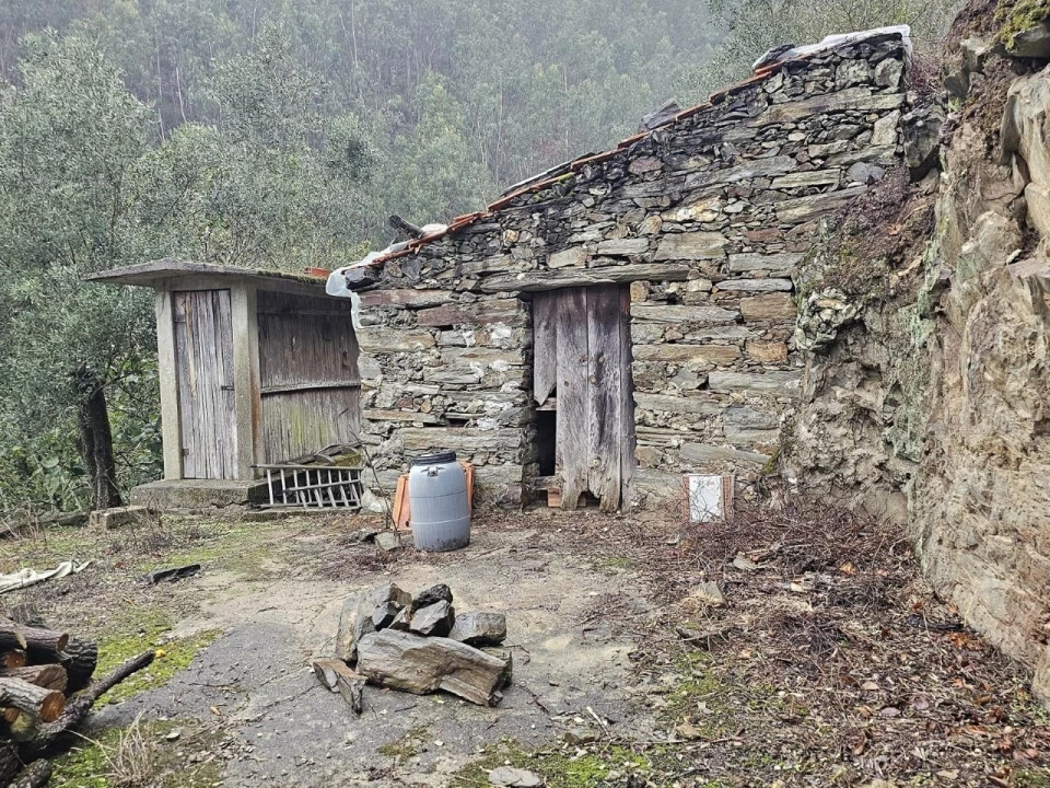 Moradia T2 para Venda em Belazaima do Chão, Castanheira do Vouga e Agadão Foto 36