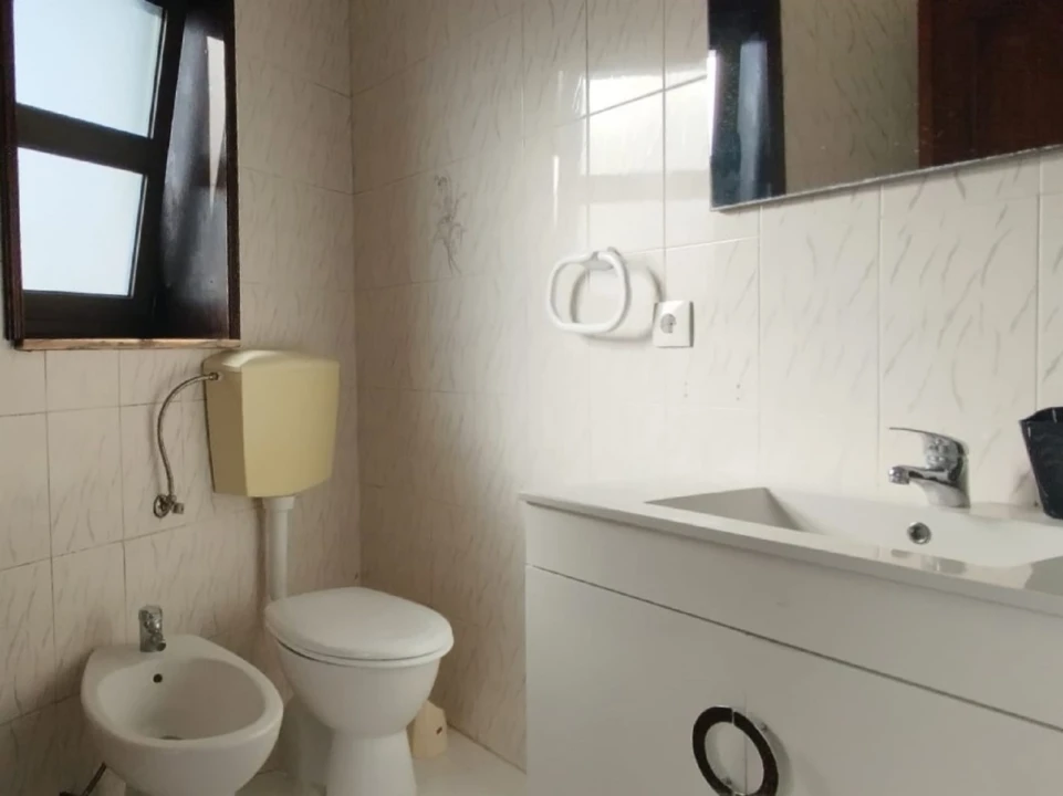 Apartamento T1 para Venda em Vagos e Santo António Foto 7